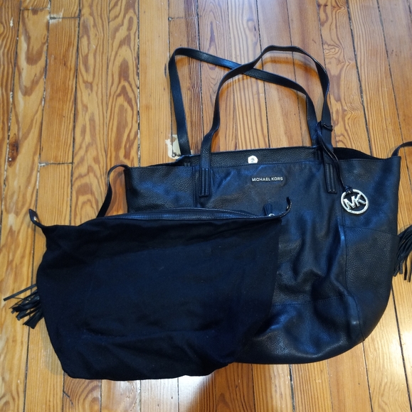 Michael Kors bag - Picture 13 of 14